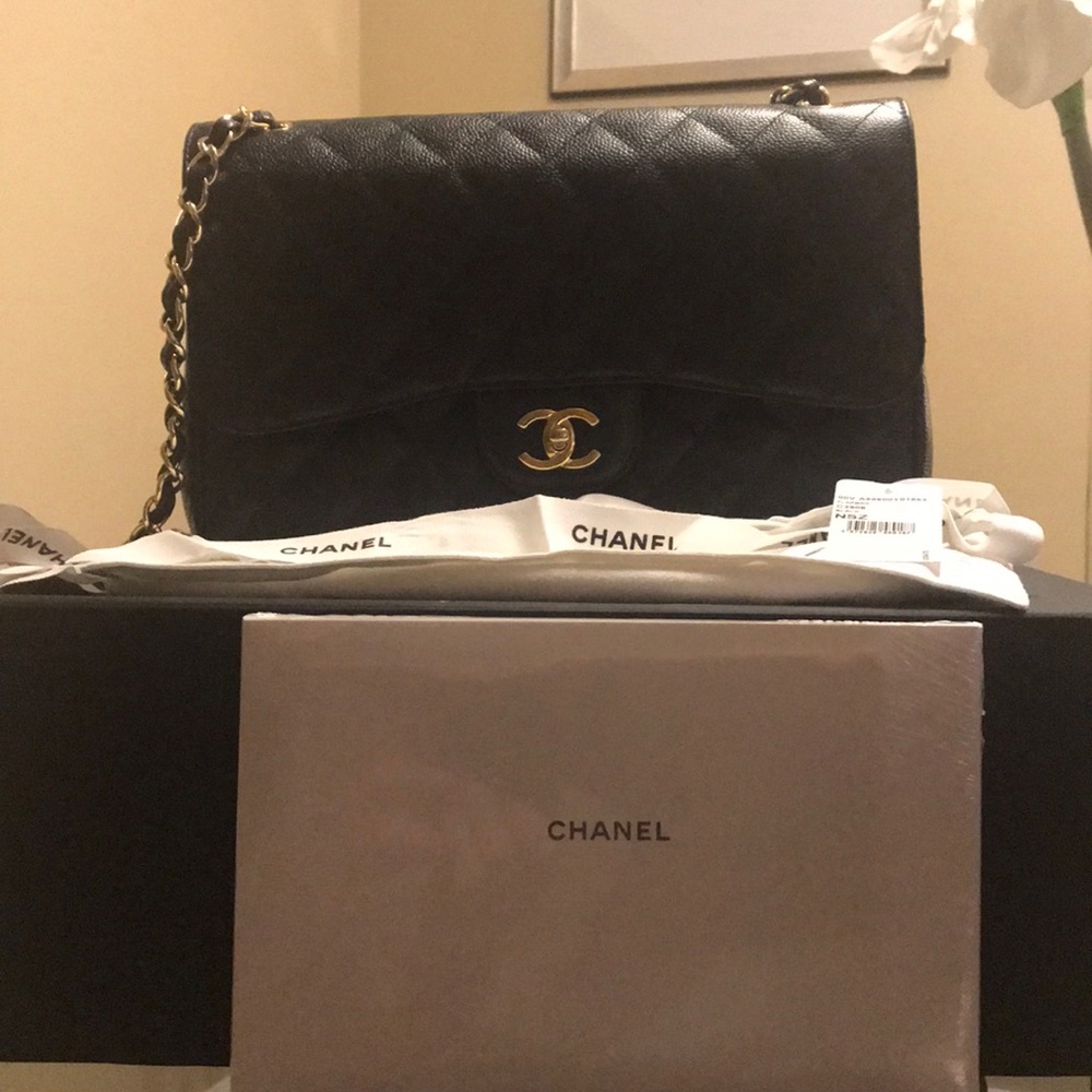 Jumbo Caviar Chanel